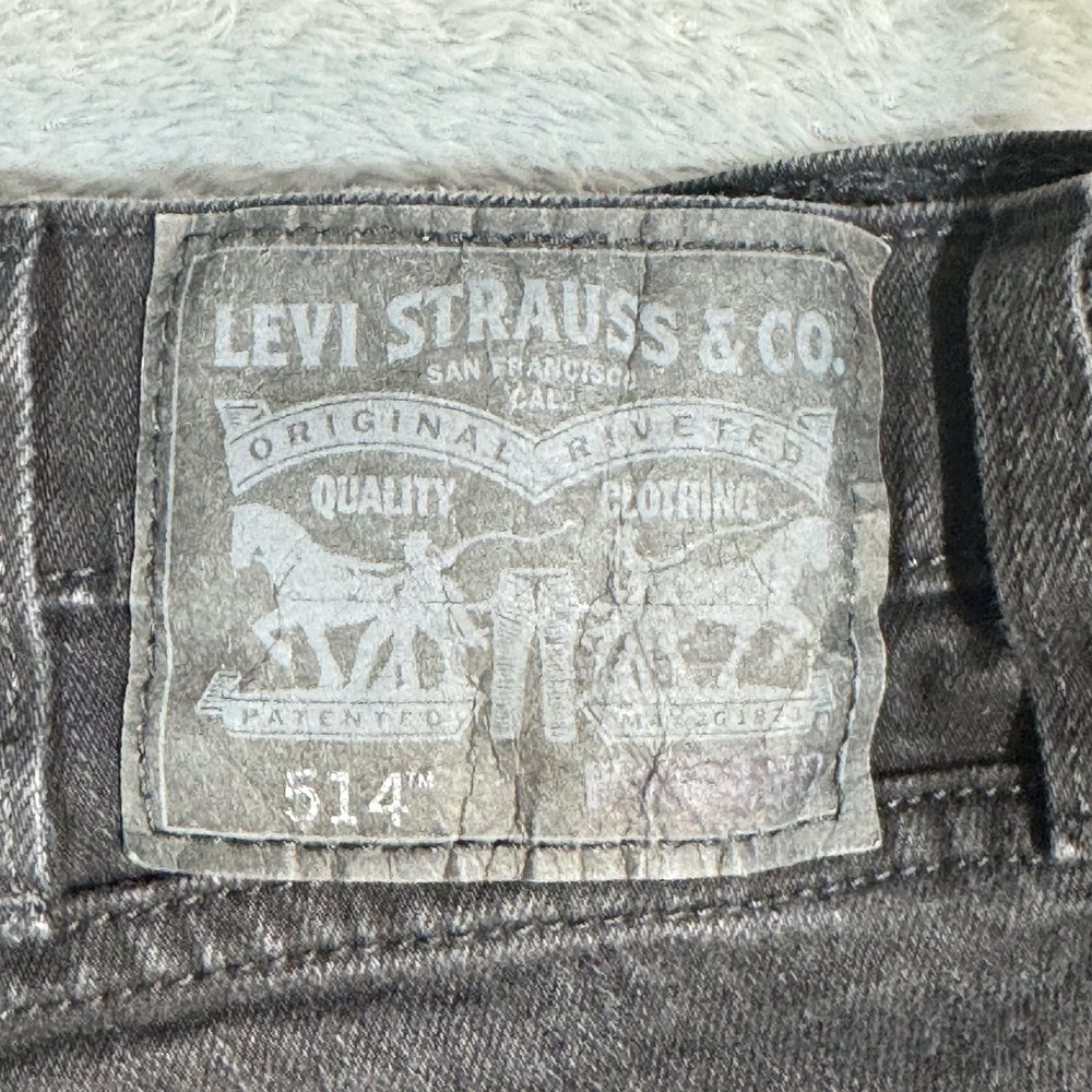 Levis 514 Jeans Mens 38x30 Black Straight Fit Stretch Denim Classic Red Tab - Picture 3 of 8